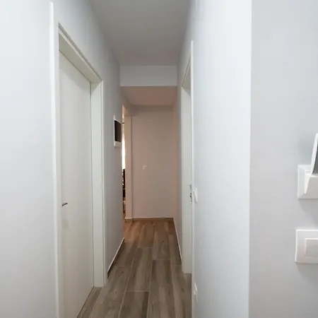 Skg Apartment